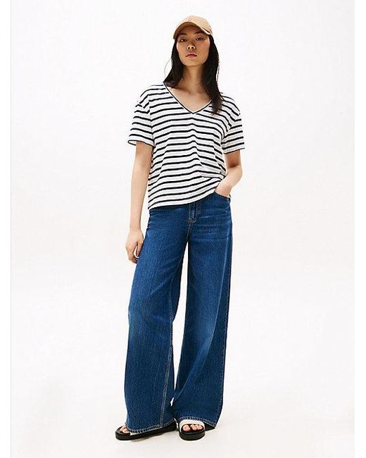 Camiseta Amplia Con Cuello De Pico Tommy Hilfiger de color Blue