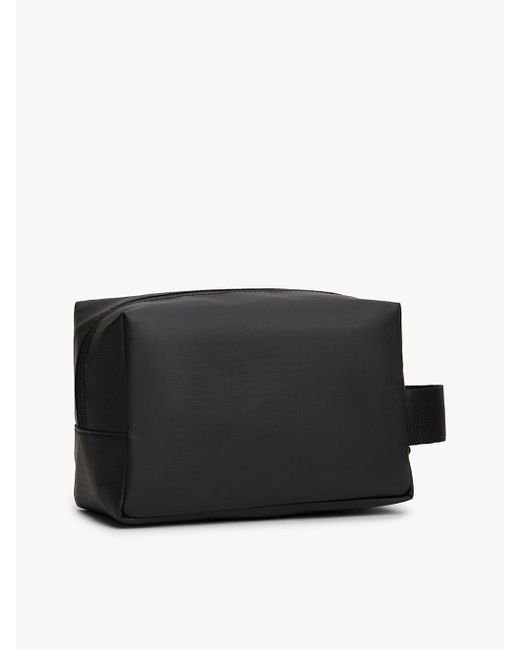 Tommy Hilfiger Black Essential Tech Ripstop Washbag for men