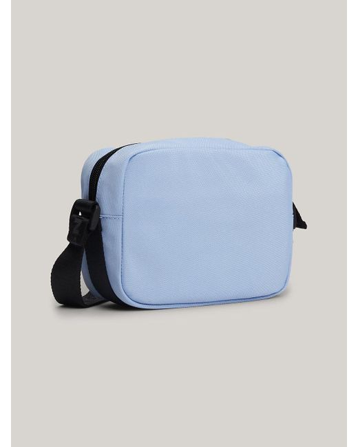 Petit sac bandoulière Essential à badge Tommy Hilfiger en coloris Blue