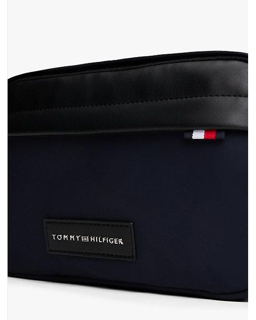 Tommy Hilfiger Toilettas Met Metalen Logopatch in het Blue voor heren
