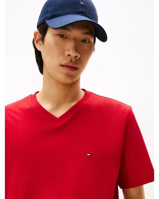 T-Shirt Con Scollatura A V E Bandierina di Tommy Hilfiger in Red da Uomo