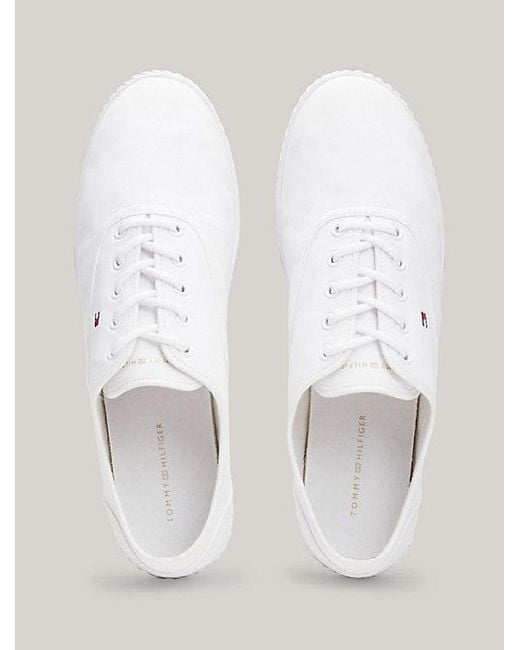 Tommy Hilfiger Essential Canvas Sneaker Met Geborduurde Vlag in het White