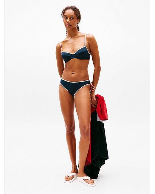 Tommy Hilfiger Klassiek Bikinibroekje Met Contrasterende Rand in het Blue