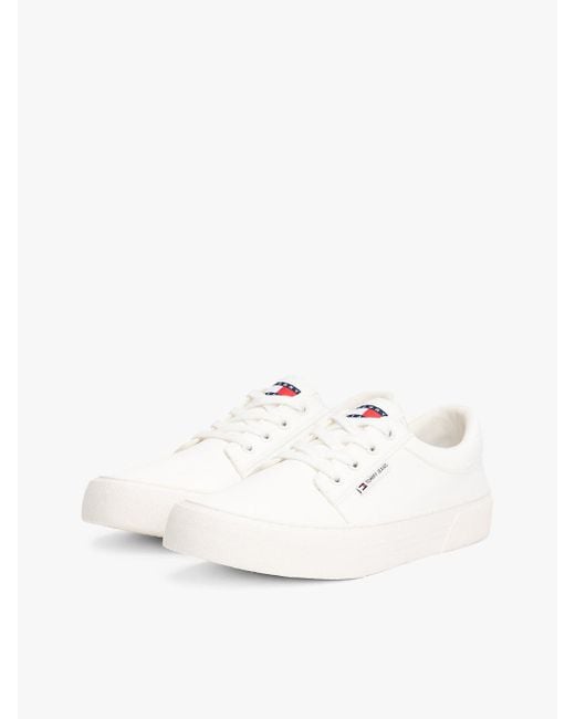 Tommy Hilfiger Natural Logo Tag Derby Trainers for men