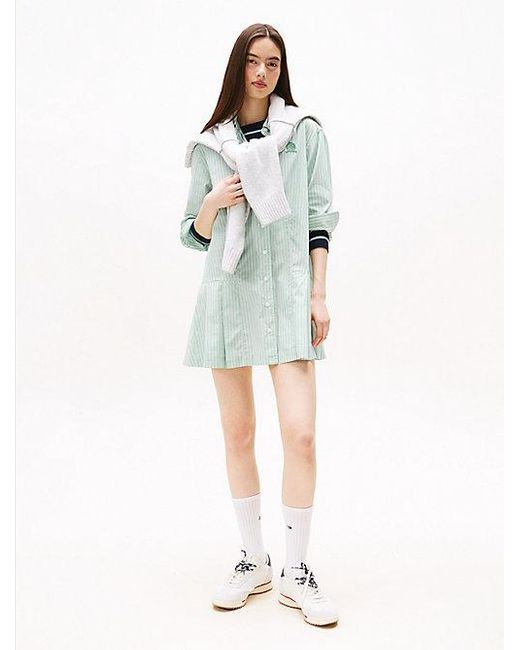 Vestido Camisero Midi Amplio Con Logo Tommy Hilfiger de color White
