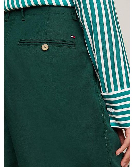 Tommy Hilfiger Green Relaxed Fit Bermudashorts mit Flag