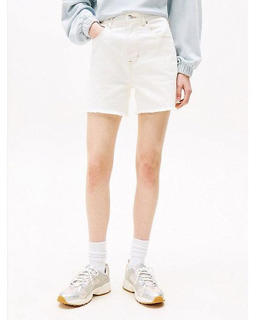Shorts Vaqueros De Corte Regular Con Bajo Sin Rematar Tommy Hilfiger de color White