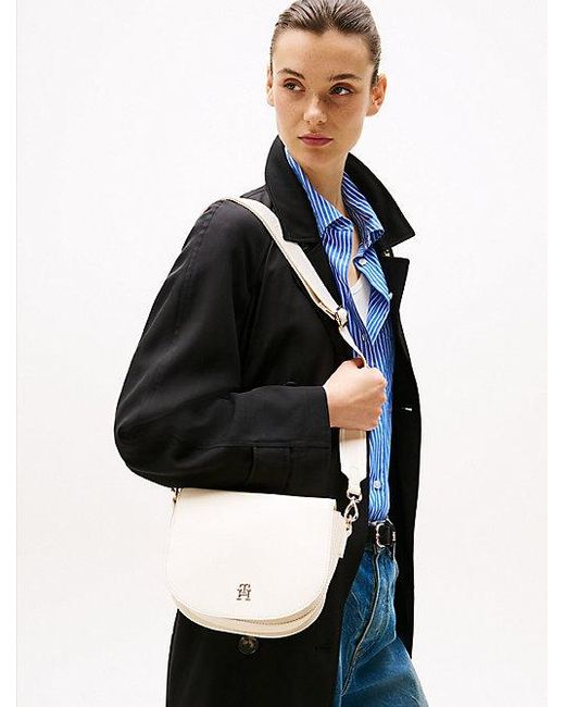 Tommy Hilfiger Crossbodytas Met Logoband in het Natural