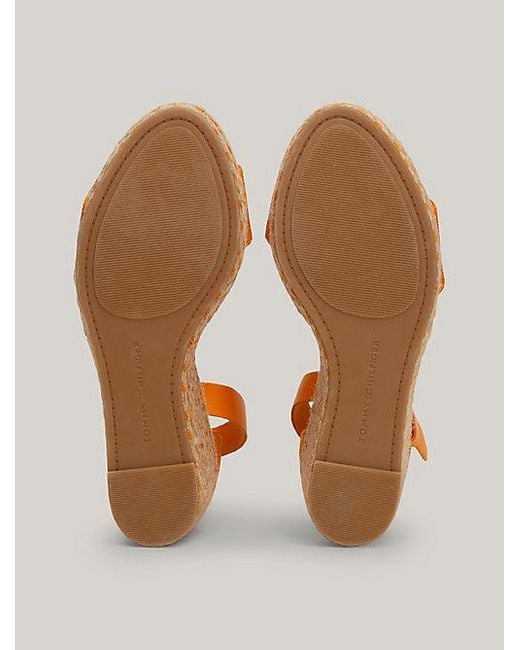 Tommy Hilfiger Orange Satin-Espadrille-Sandale mit hohem Keilabsatz