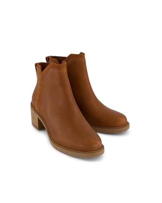 TOMS Brown Hailey Boots