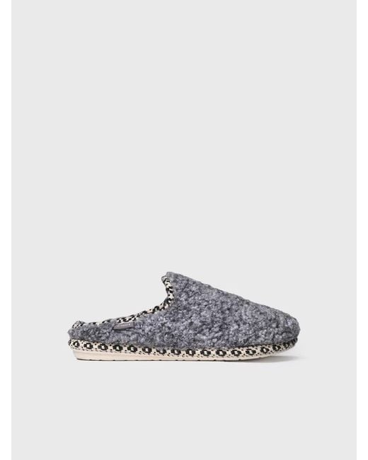 Toni Pons White Slipper-Style Clog
