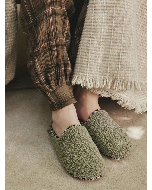 Toni Pons Green Shearling Slipper For