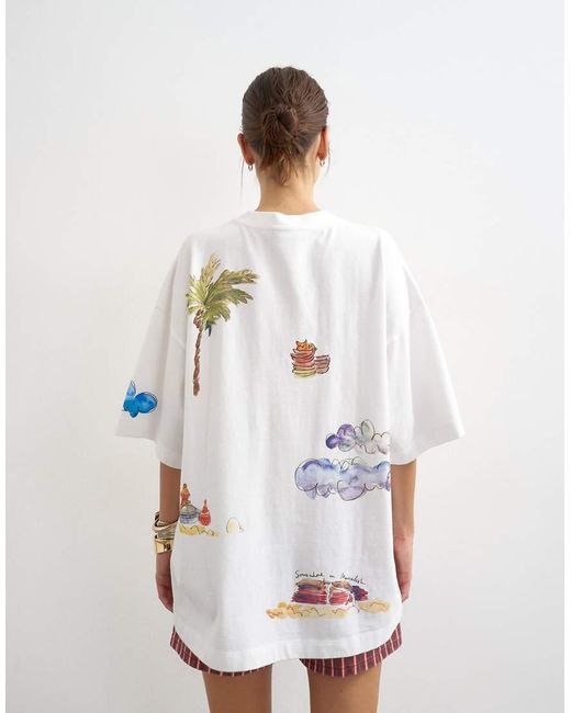 TOPSHOP White Graphic Holiday Doodle Print Oversized Tee