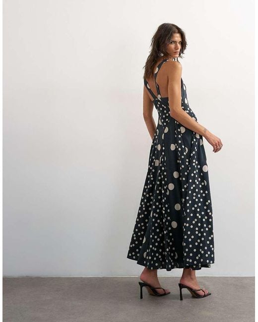 TOPSHOP White Deep V Neck Maxi Dress