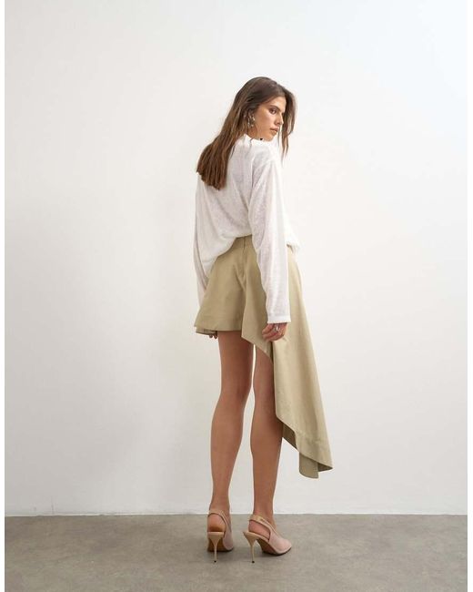 TOPSHOP White Asymmetric Mini Skirt