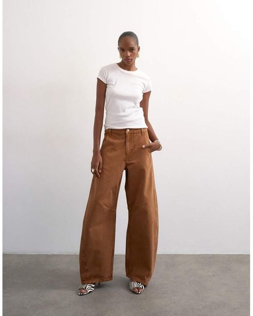 TOPSHOP White Horseshoe Mid Rise Barrel Leg Jeans