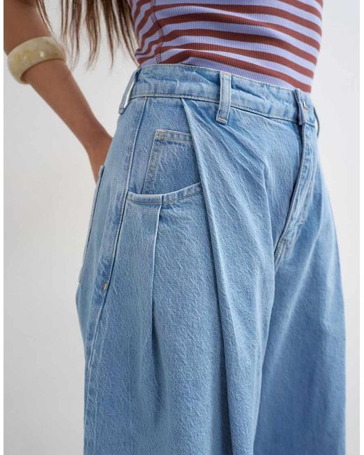 TOPSHOP Blue Cocoon Mid Rise Barrel Jean