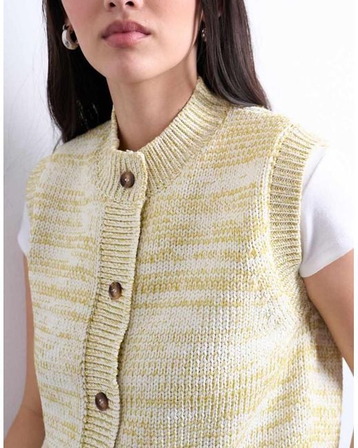 TOPSHOP White Knitted Twist Yarn Waistcoat