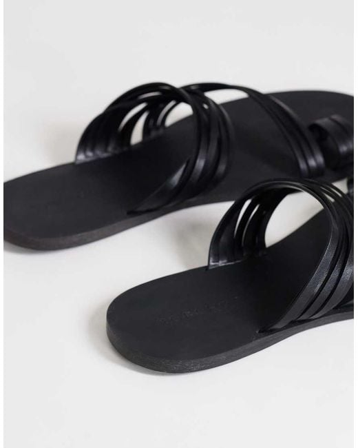 TOPSHOP Black Maeve Strappy Toe Loop Sandals