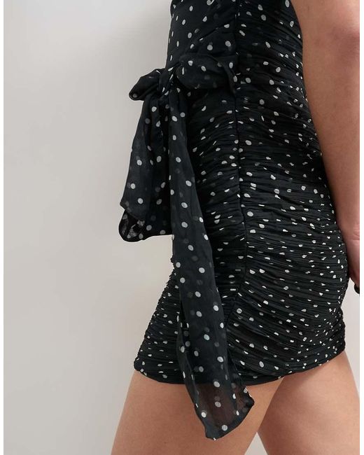 TOPSHOP White Grown On Shoulder Sash Dress