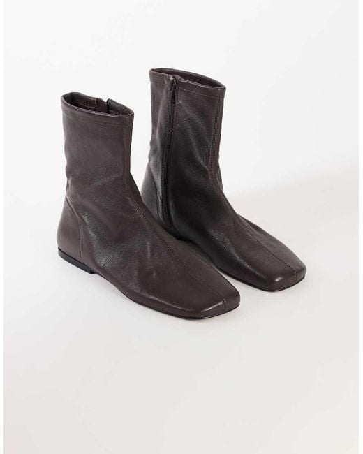 TOPSHOP Black Kameron Real Leather Flat Ankle Boot