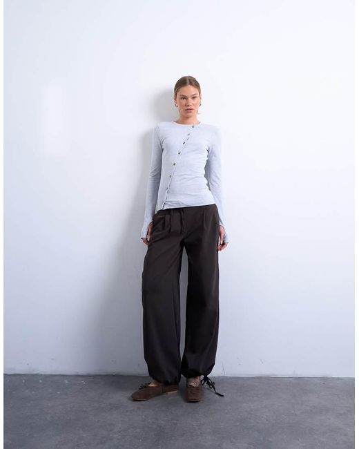 TOPSHOP White Asymmetric Button Through Long Sleeve Top