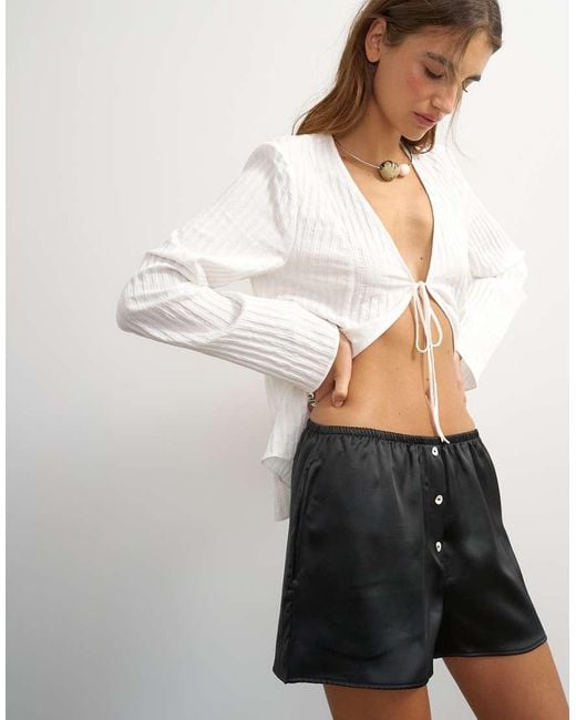 TOPSHOP Gray Satin Button Detail Short