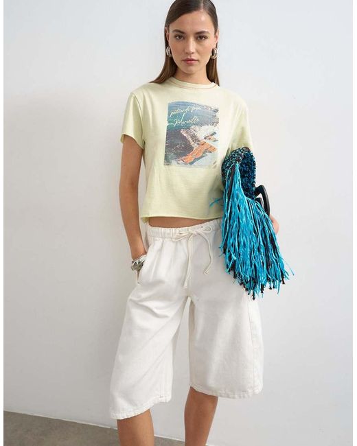 TOPSHOP White Denim Pull On Barrel Short