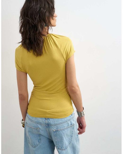 TOPSHOP Gray Keyhole Detail Top