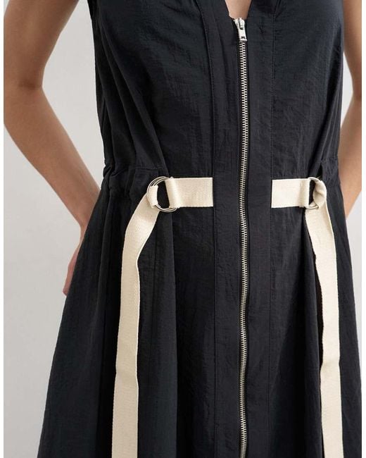 TOPSHOP Blue Crinkle V Neck Zip Front Utility Maxi Dress