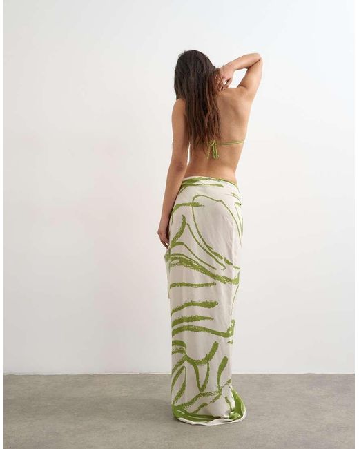 TOPSHOP Green Rectangle Sarong