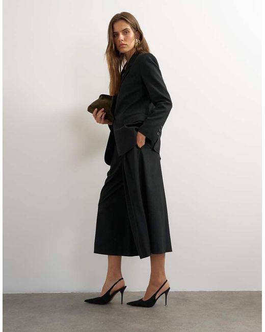 TOPSHOP Black Belted Pleated Cropped Wide Leg Trouser