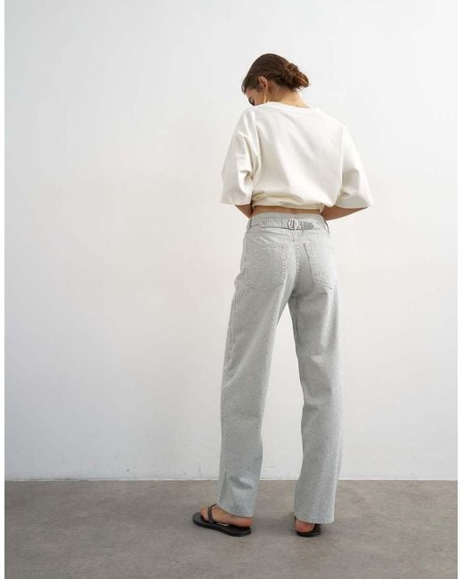 TOPSHOP Gray Cinch Low Rise Relaxed Jean