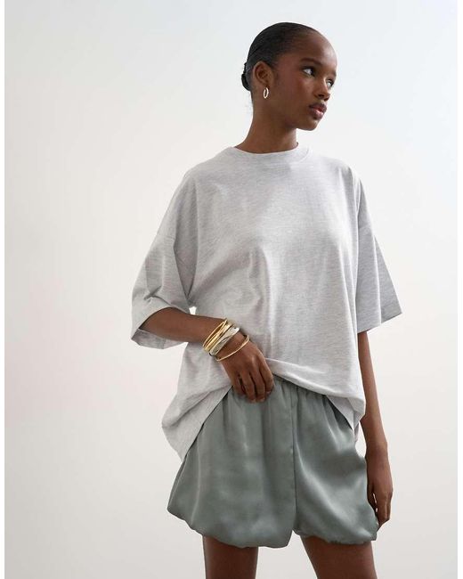 TOPSHOP White Satin Bubble Shorts