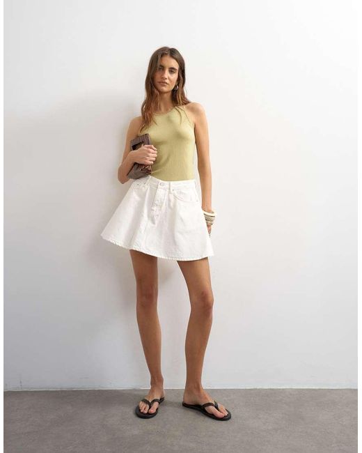 TOPSHOP White Denim Pleated Full Mini Skirt