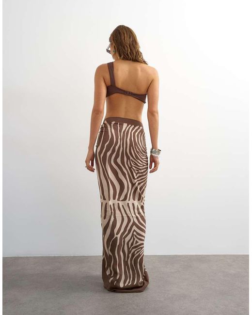 TOPSHOP Brown Rectangle Sarong