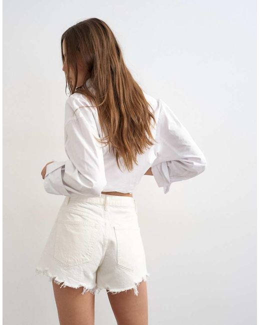 TOPSHOP White Denim A-line Short With Rip