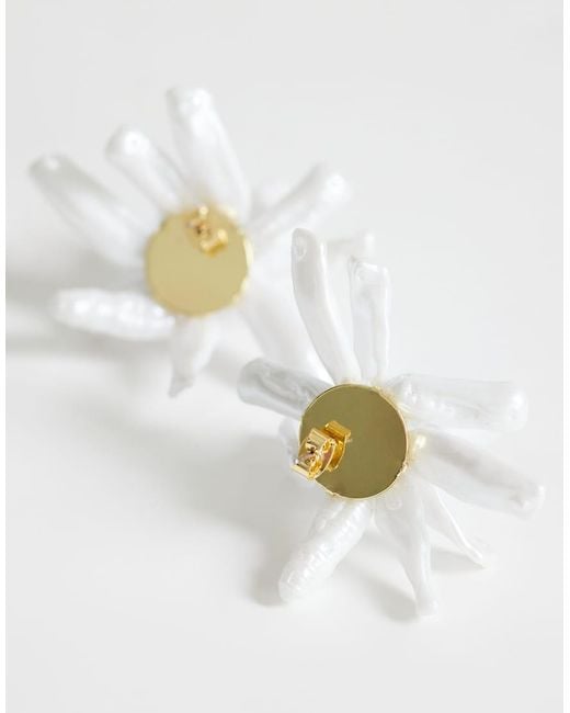 TOPSHOP White Ciara Statement Pearl Flower Earrings