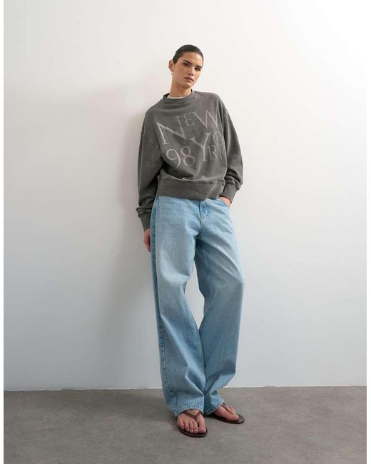 TOPSHOP Gray Relaxed New York Graphic Sweatshirt