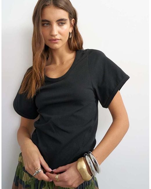 TOPSHOP Black Scoop Neck Sculpted T-shirt