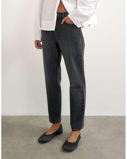 TOPSHOP White Orson Comfort Stretch Straight Leg Ankle Grazer Jean