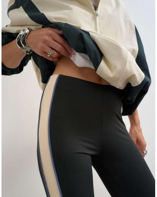 TOPSHOP White Stirrup Piping Leggings