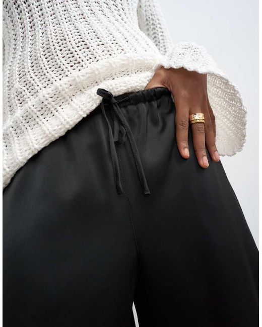 TOPSHOP White Satin Tie Waist Wide Leg Trouser