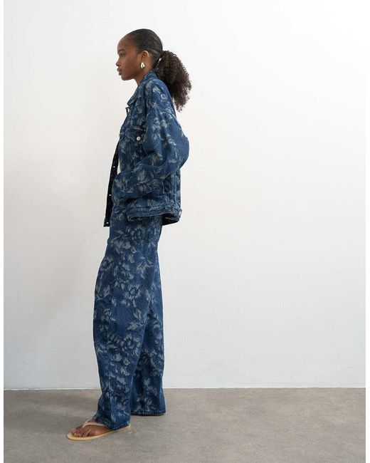 TOPSHOP Blue Barrel Mid Rise Jean