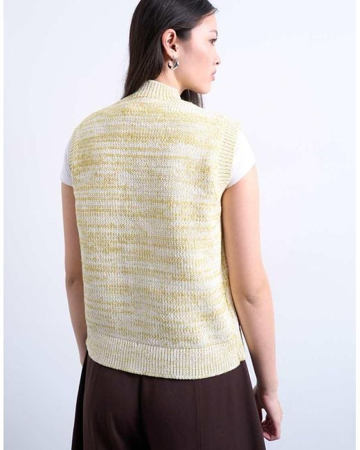 TOPSHOP White Knitted Twist Yarn Waistcoat