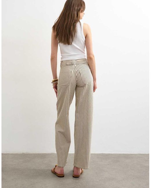 TOPSHOP White Cinch Low Rise Relaxed Jean