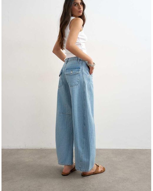 TOPSHOP Blue Horseshoe Mid Rise Barrel Jeans