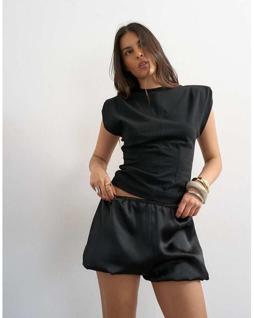 TOPSHOP Black Satin Bubble Short