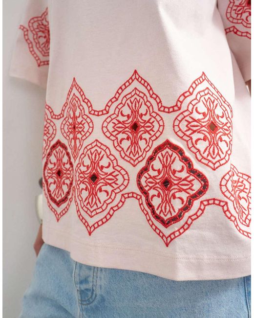 TOPSHOP White Embroidered Contrast Cut Out Oversized T-shirt
