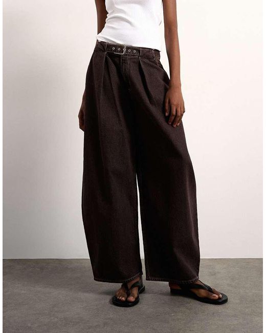 TOPSHOP White Mid Rise Oversized Belted Barrel Jean